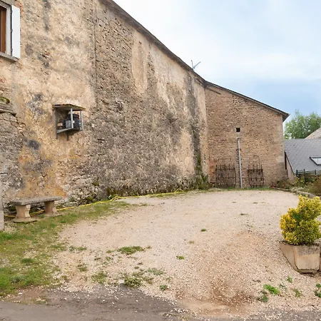 Le Poustadou Сasa de vacaciones La Canourgue
